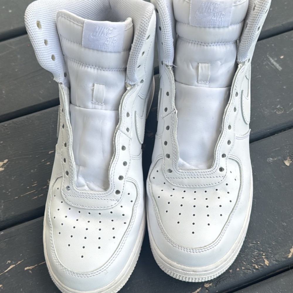 Nike Air Force 1 ‘07 - Picture 2 of 4